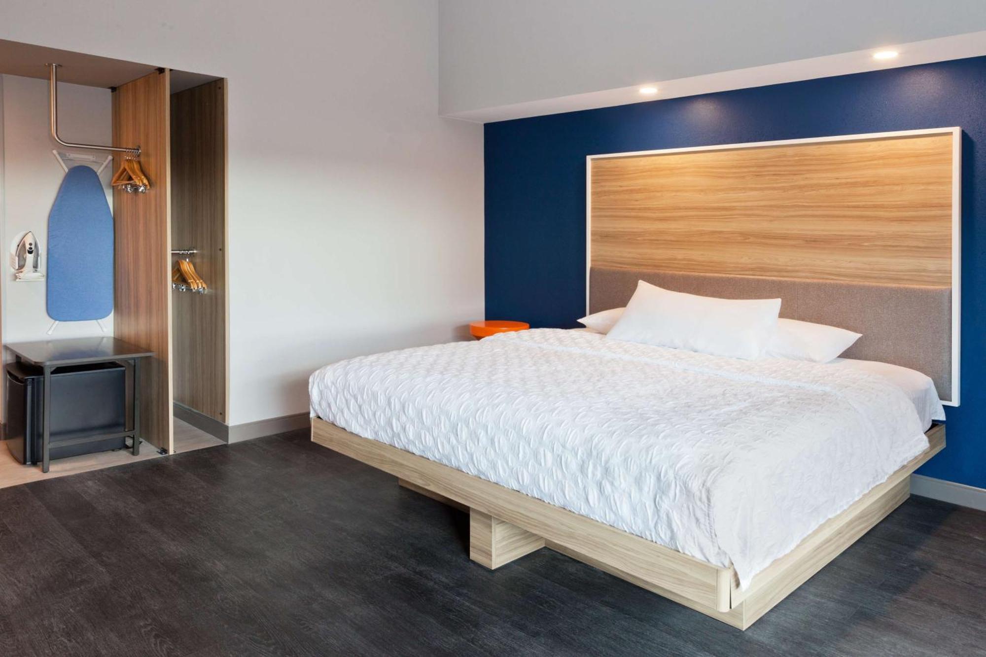 Tru by Hilton Auburn Hotel Ngoại thất bức ảnh